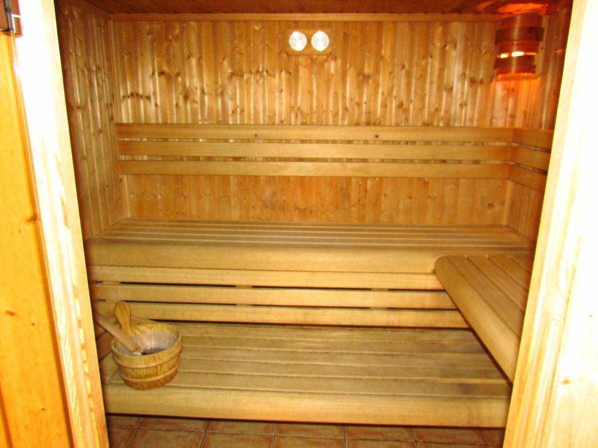 Balaton Wellness Apartman Siofok Ngoại thất bức ảnh