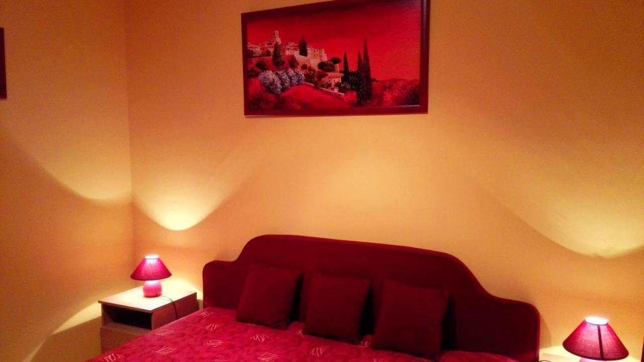 Balaton Wellness Apartman Siofok Ngoại thất bức ảnh