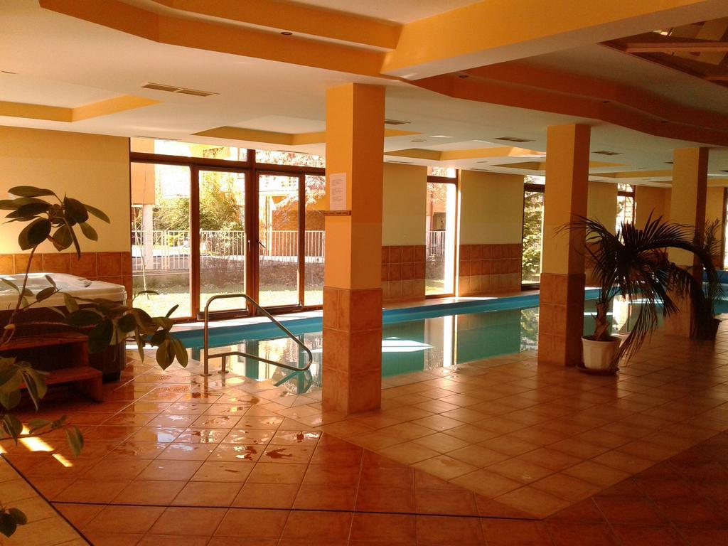 Balaton Wellness Apartman Siofok Ngoại thất bức ảnh